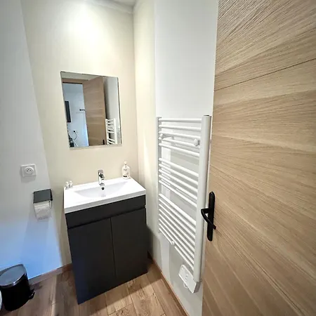 Le Cocon Des Sabots Apartment Macon Exterior photo